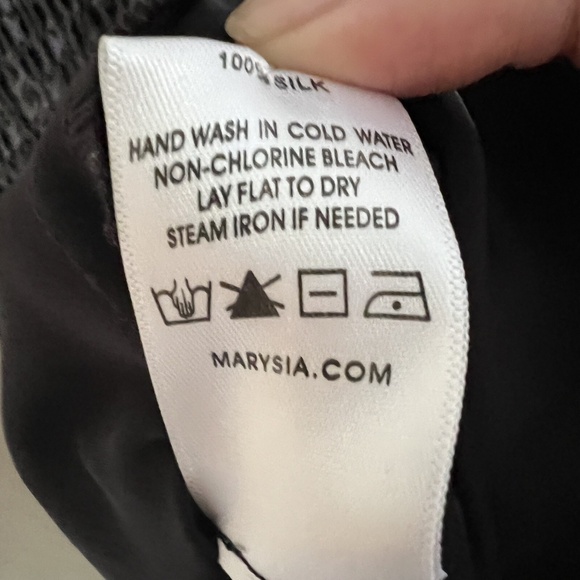 MARYSIA RESORT Lesbos 100% Silk Smocked Midi Dress in Black - Picture 9 of 10